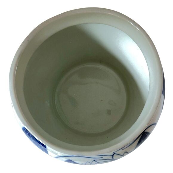 Vintage Hand-Painted Ceramic Chinoiserie Blue & White Lotus Bowl / Potpourri Pot - Picture 12 of 14